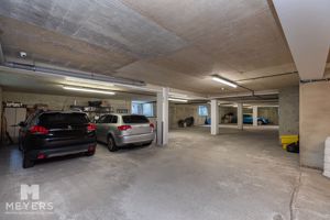 Photo 17- click for photo gallery